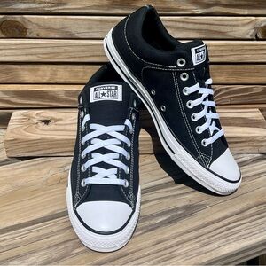 •Converse All Star Chuck Taylor High Street Black Lo-Top Sneaker! NEW!
